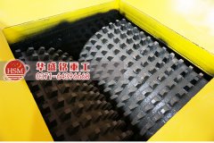 怎樣合理選擇對輥破碎機的輥面