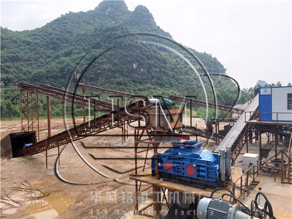 液壓對輥破碎機(jī)